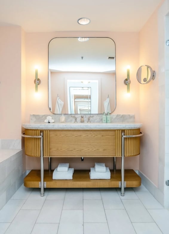 corner suites in savannah