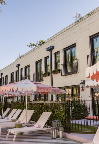 premium pool view suites